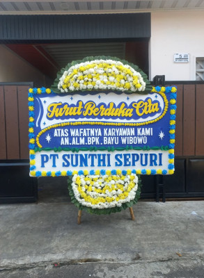 Papan Bunga Duka di Cisampih