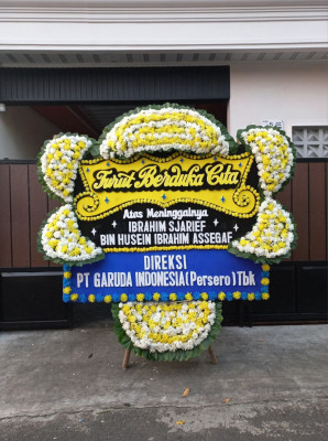 Papan Bunga Duka di Cisampih