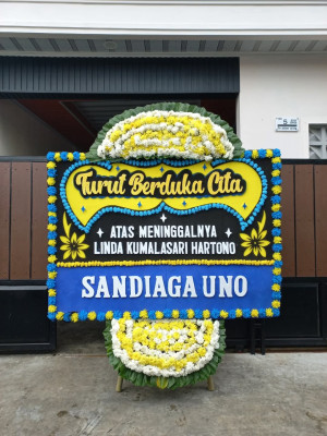 Papan Bunga Duka di Cisampih